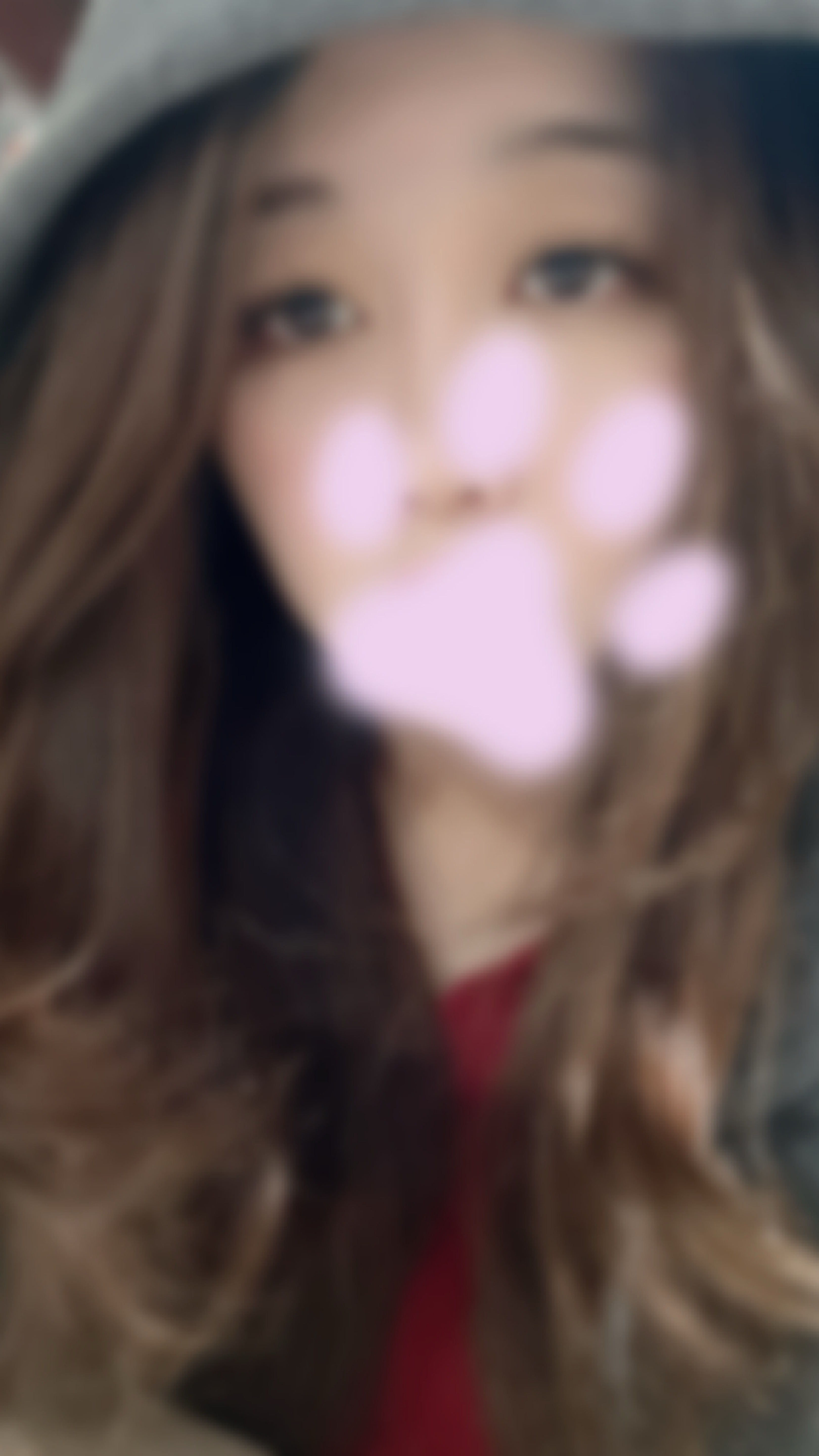 懶懶地來了...今日不宜播太久🥶