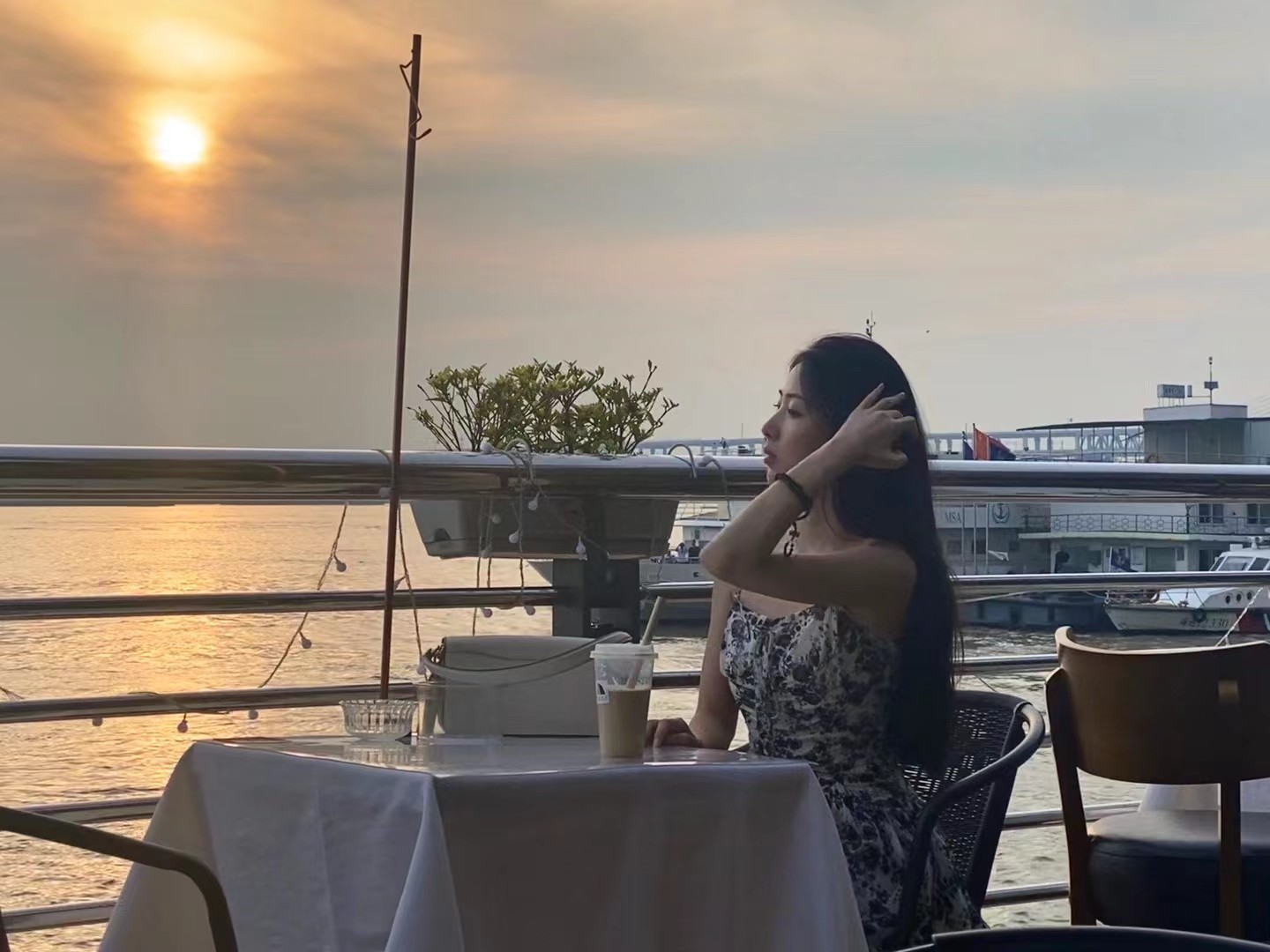 坐小孩那桌ʸᵖᴺ☕🍝