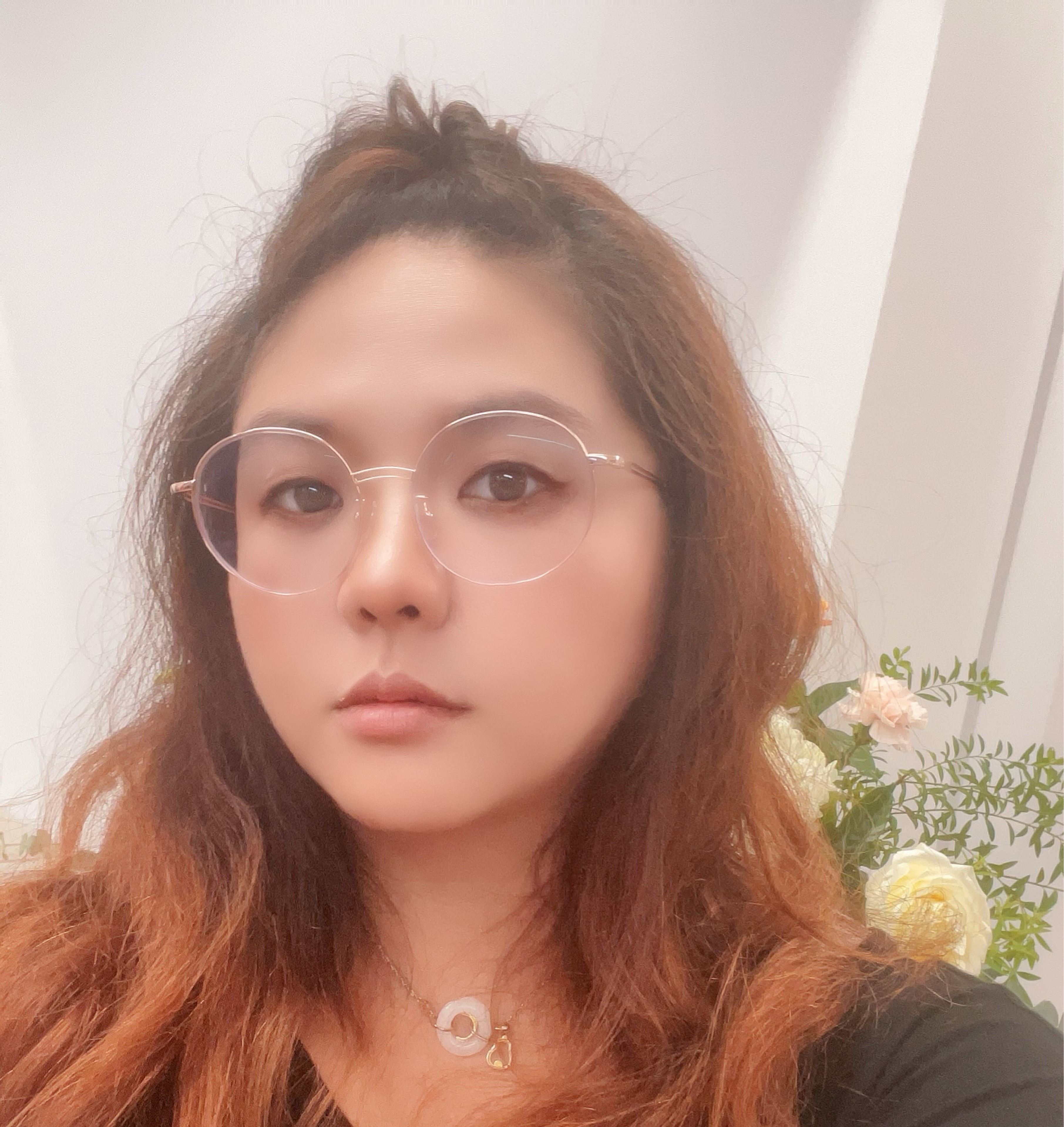 坐ᴿᴿᴿ KC🐧那桌®